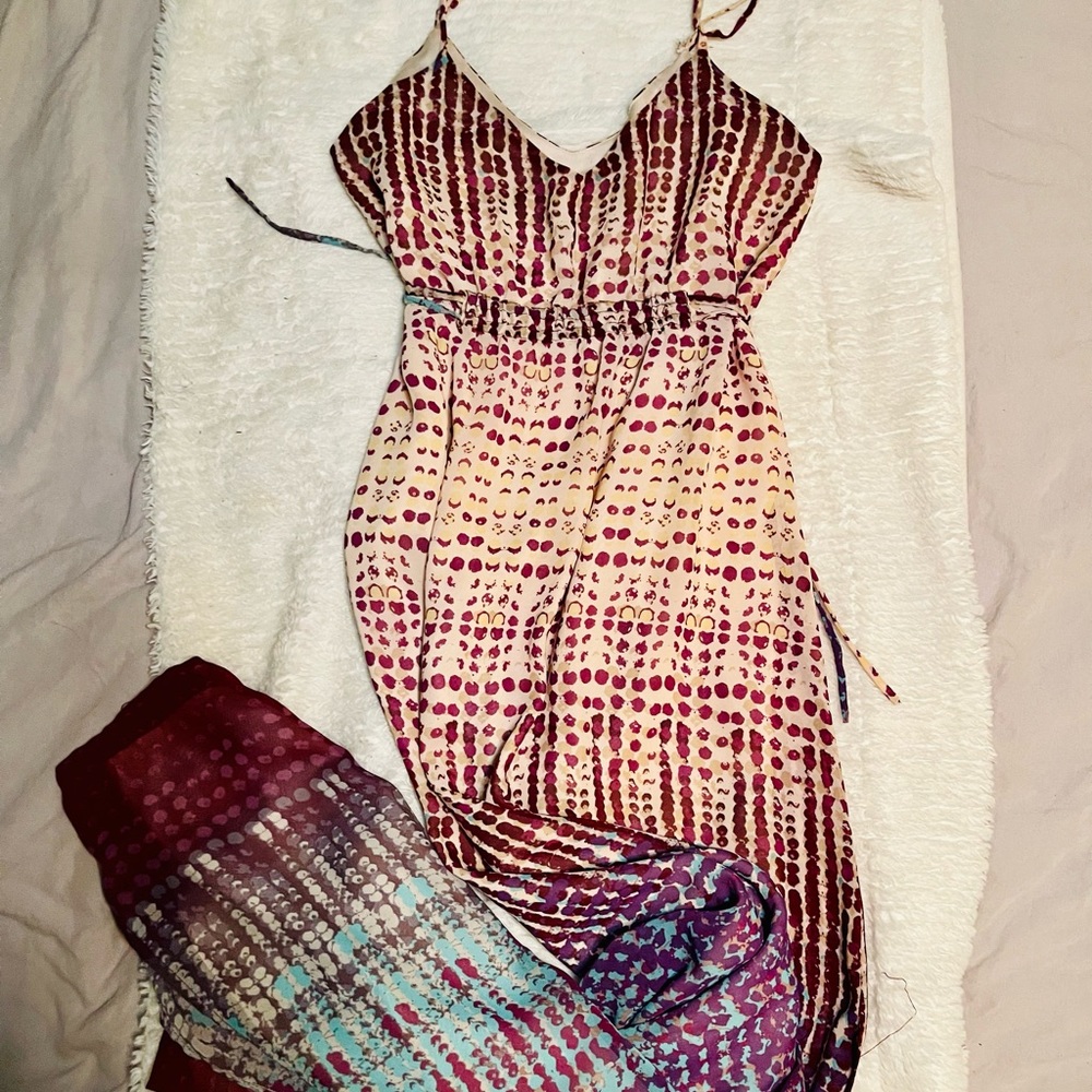 Ombré patterned super light and flowy maxi dress by Charlie Jade. Size XS